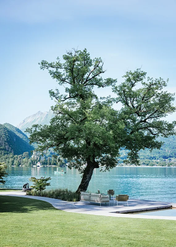 Auberge du Père Bise — Jean Sulpice — Jardin au bord du lac