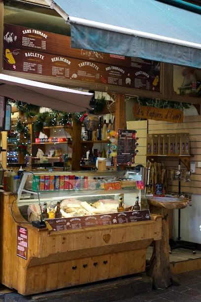 Les Caprices d’Émilie — Vitrine et comptoir
