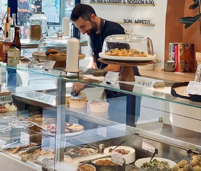 Les Mezzés Inspirés — Vitrine et comptoir