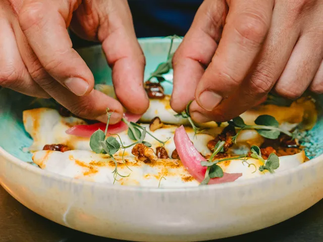 NUANCE - Cuisine du Monde — Préparation en cuisine