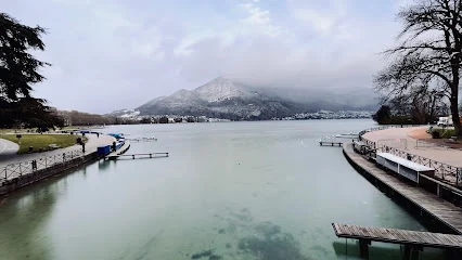 Ponton l’Hirondelle — Foto des Anbieters oder der Ausgangsbasis