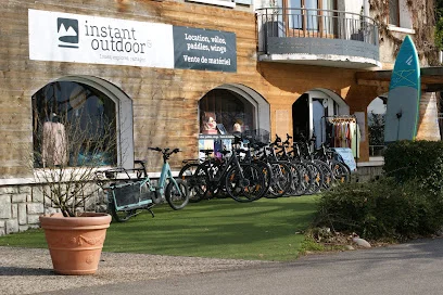 Instant Outdoor — provider or departure base photo